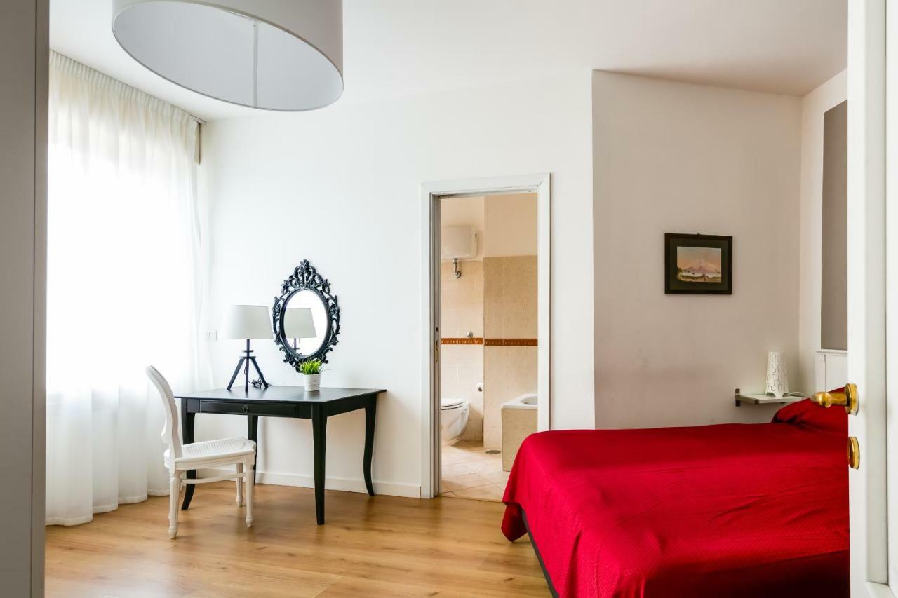 Culture Residence Consalvo Otto Naples Exterior photo